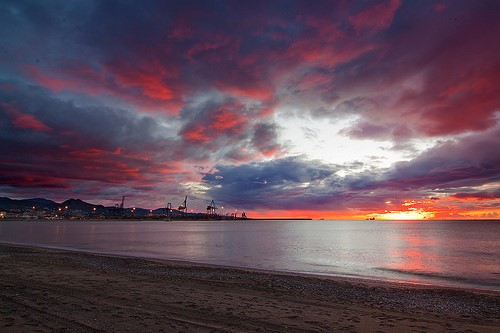 QuinoAL_amancer_bahia_malaga